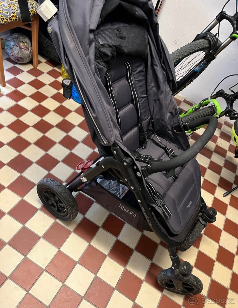 VALCO KOČÁREK SPORTOVNÍ SNAP 4 SPORT FLAT MATTE LTD EDITION - 3