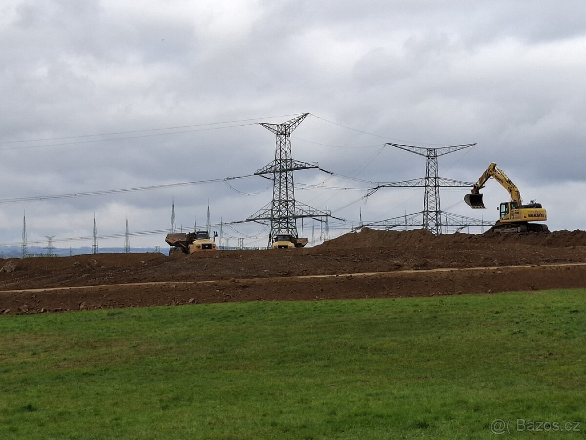 Uložení výkopové hlínu a kameni - 3