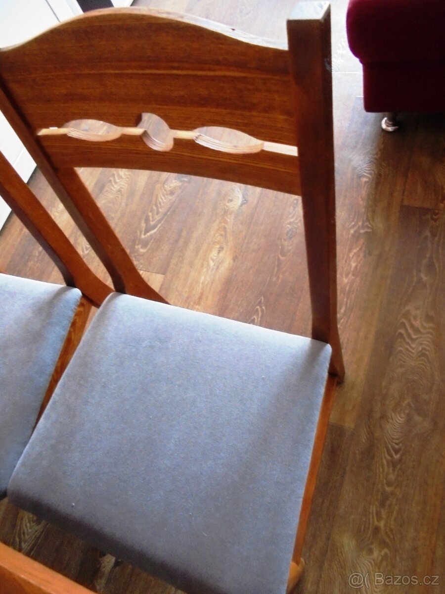 Jídelní stůl a židle masiv - 3
