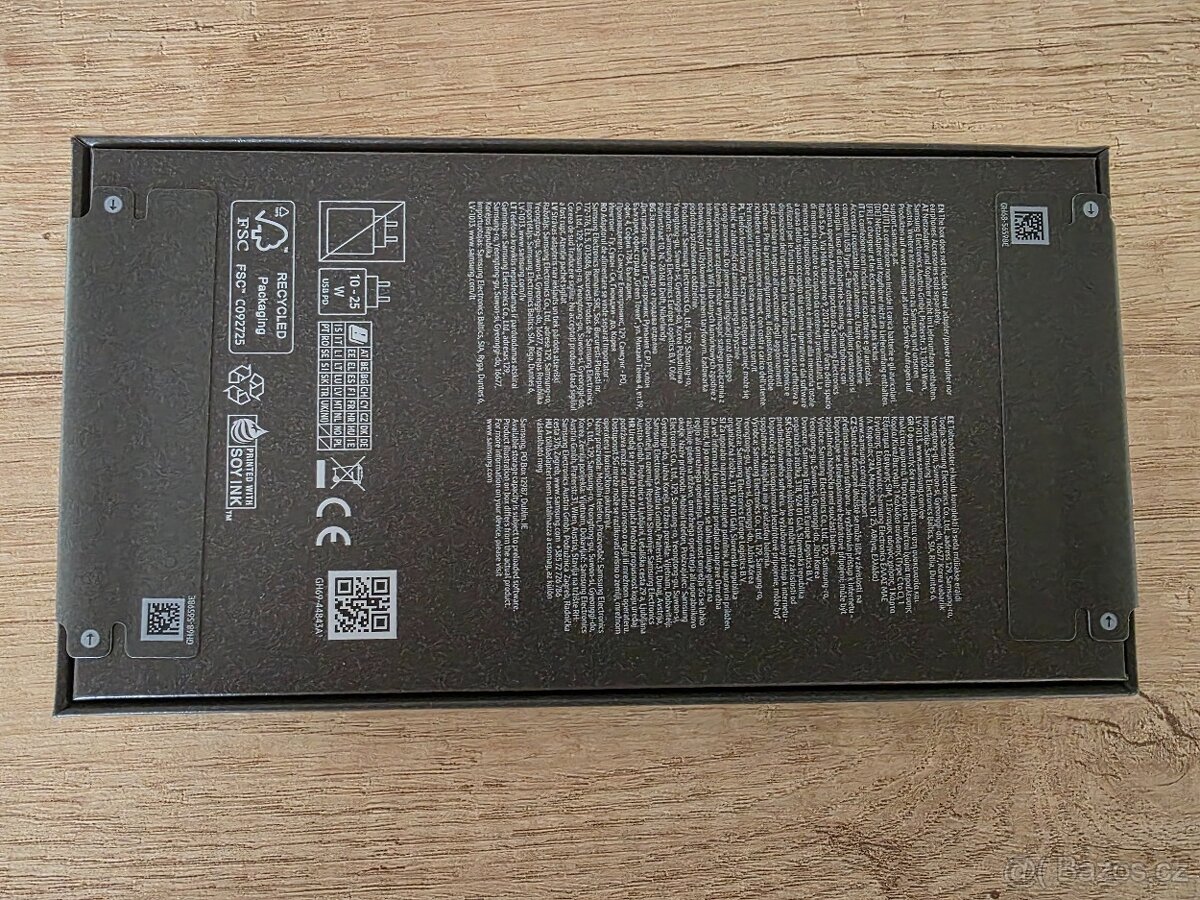 Samsung galaxy S25 12/512 GB + powerbanka - 3