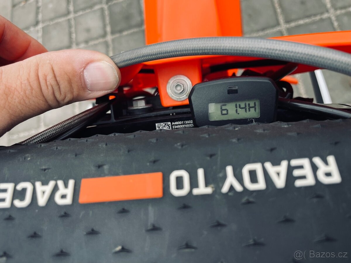 KTM SX 125 rok 2024 najeto 61mth, pérování D.C. Suspension