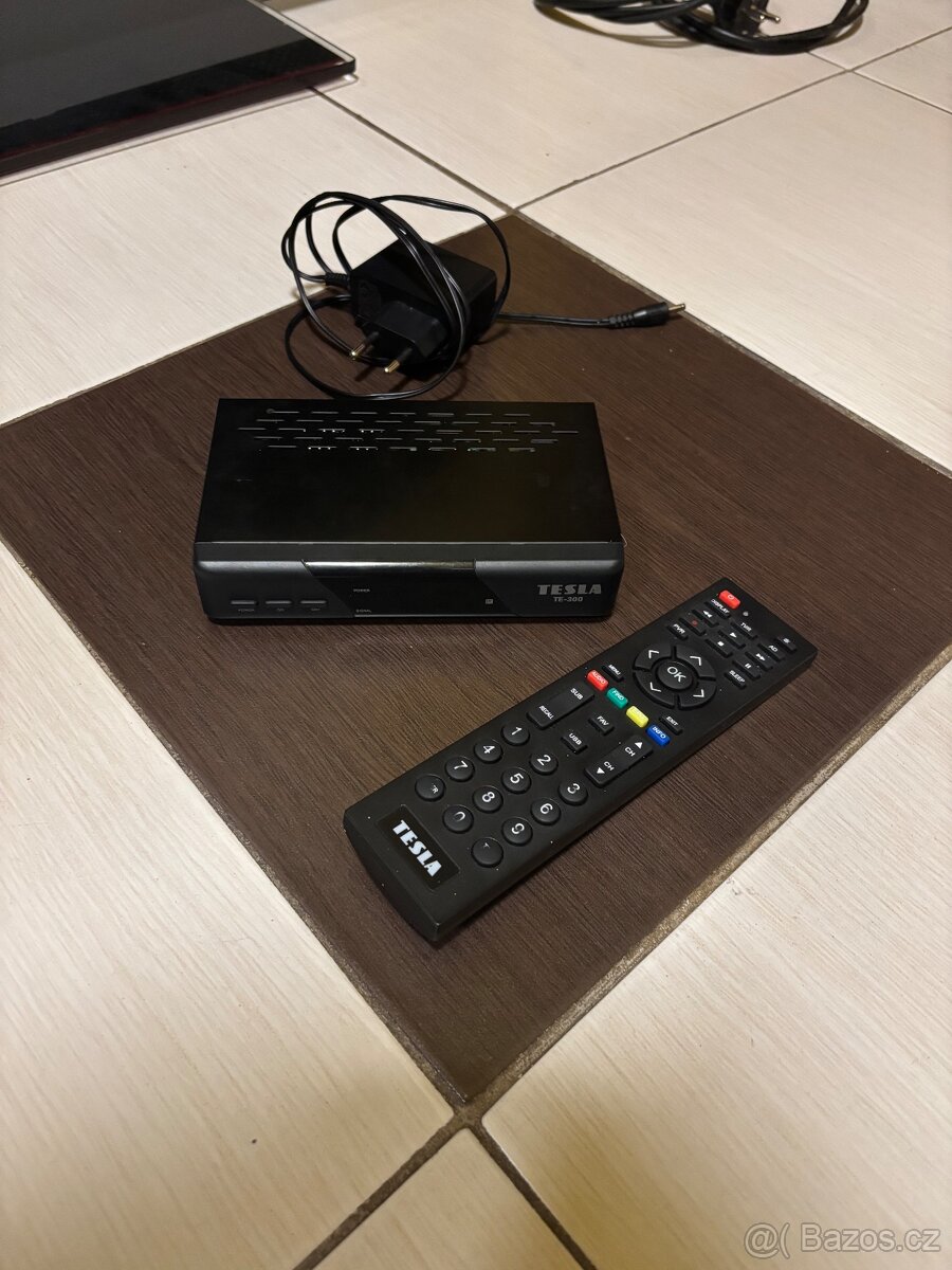 Televize Samsung 40″ + Set-top box Tesla - 3