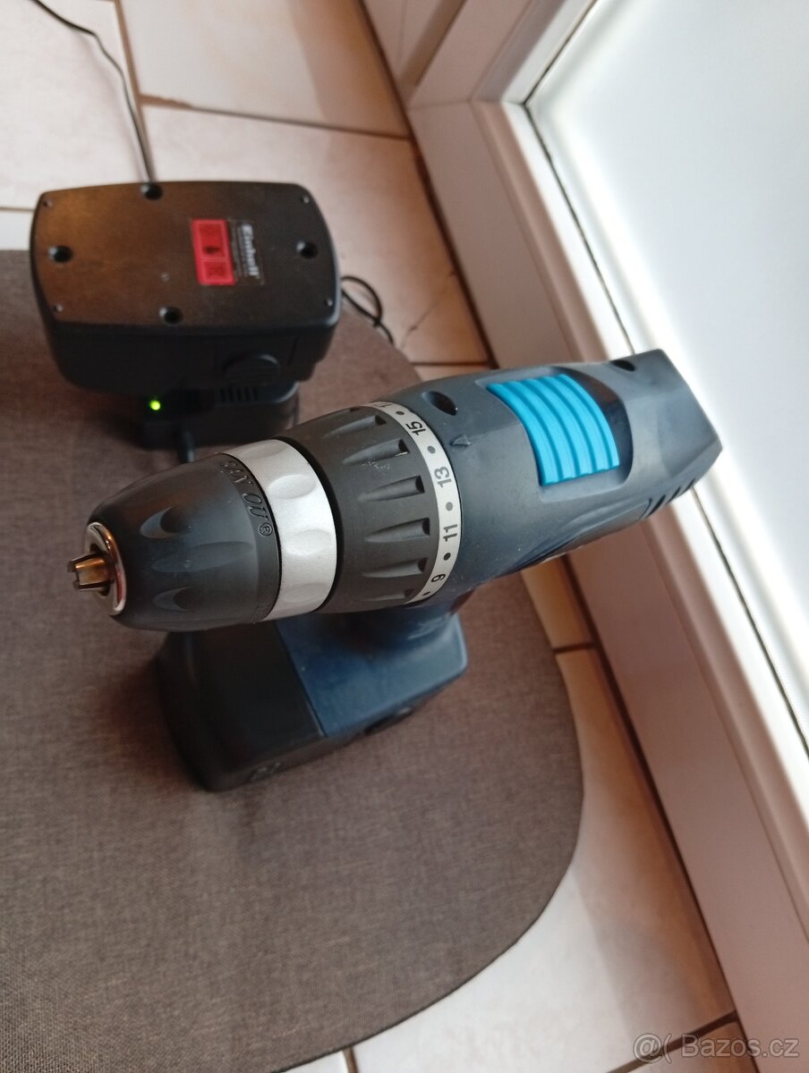 Aku vrtačka Einhell - 3