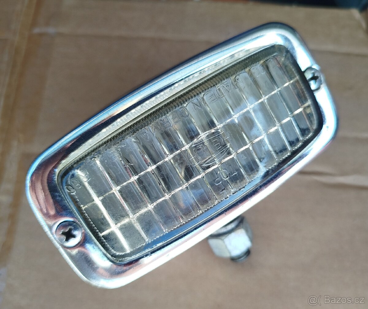 Chromovaná couvačka Hella na veterán - 3