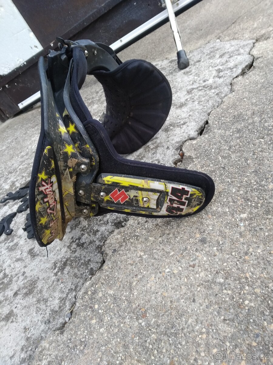 Chránič krku Leatt - 3