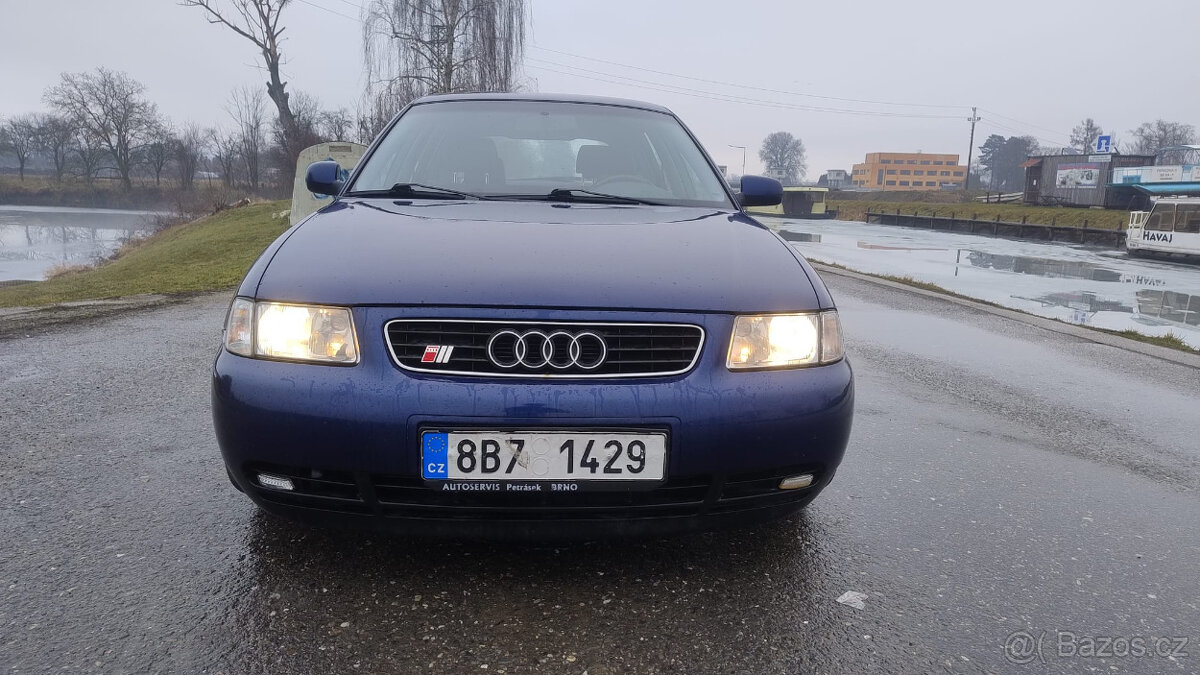 AUDI A3 hatchback, 1,9 TDI 66kW, rok 2000 - 3