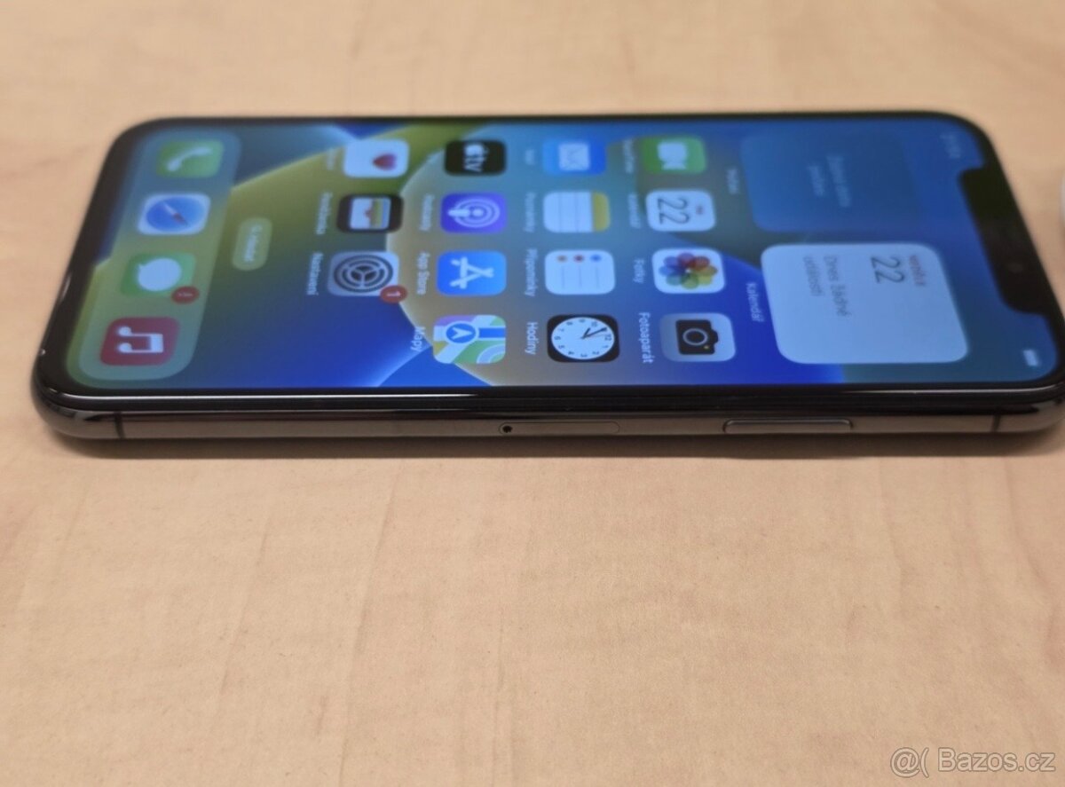 IPhone X 64GB (záruka) - 3