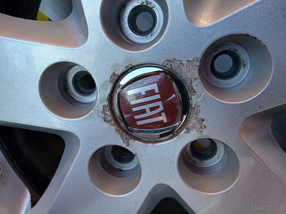 FIAT FREEMONT ALU R17 SE ZIMNÍMI PNEU - 3
