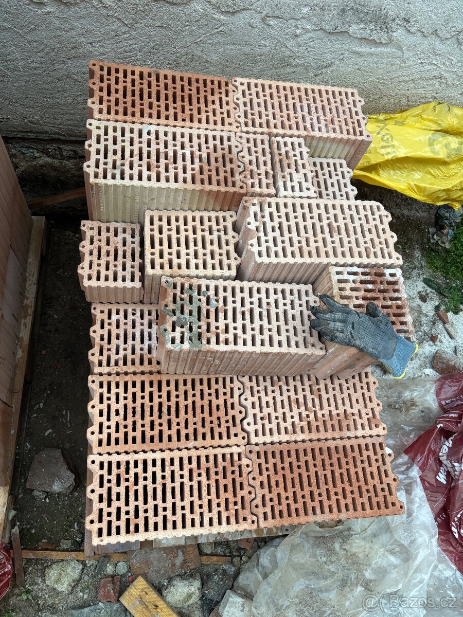 Cihle Porotherm 19 AKU broušená - 3