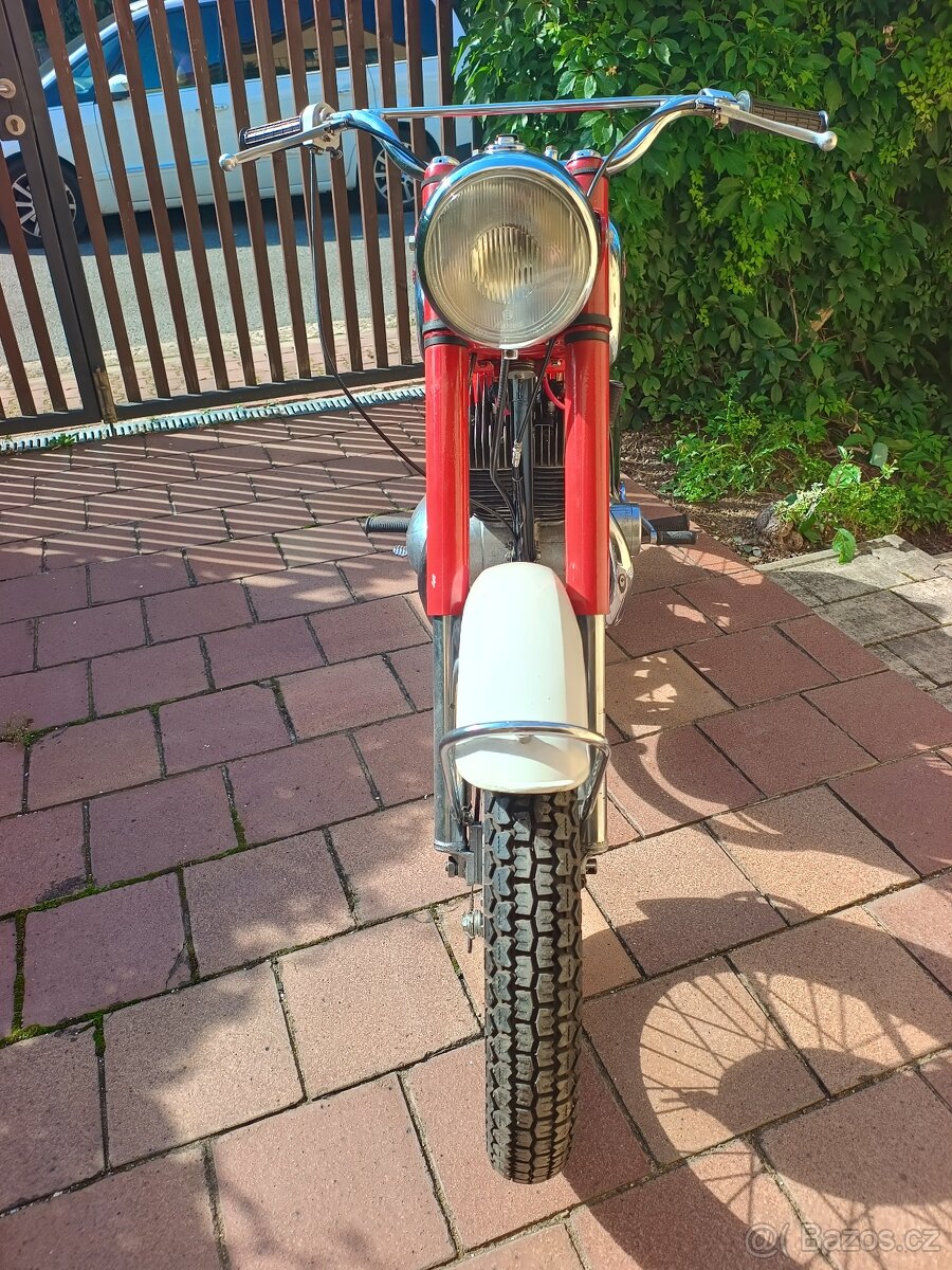 Jawa 350 Californian - 3