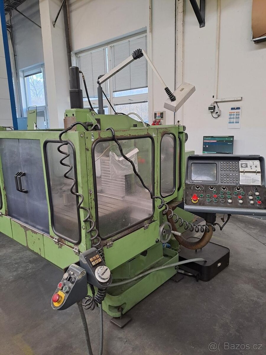 Univerzální frézka Deckel FP 3 NC 8185 - 3