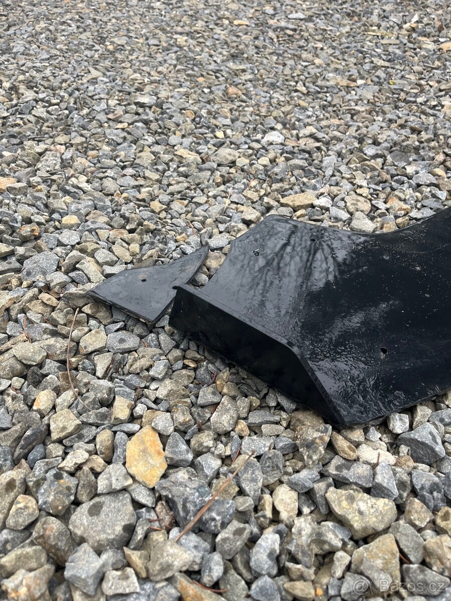 Spoiler pod přední nárazník - 3