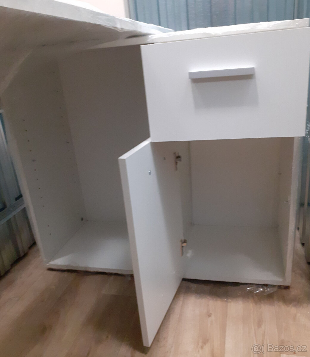 Dětský psací stůl - 3