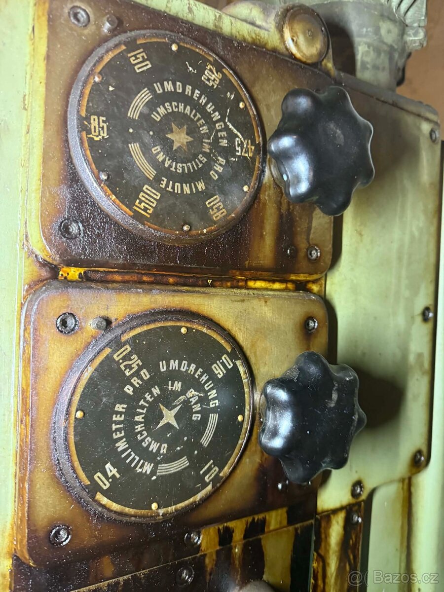 Velká stojanová vrtačka Kazanlik BK-32 - 3