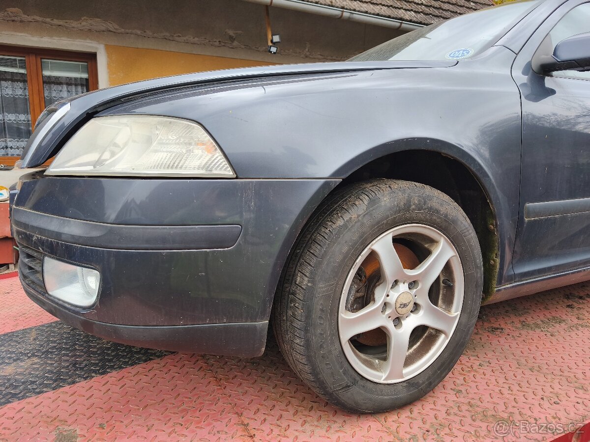 Přední část Octavia 2 - 3