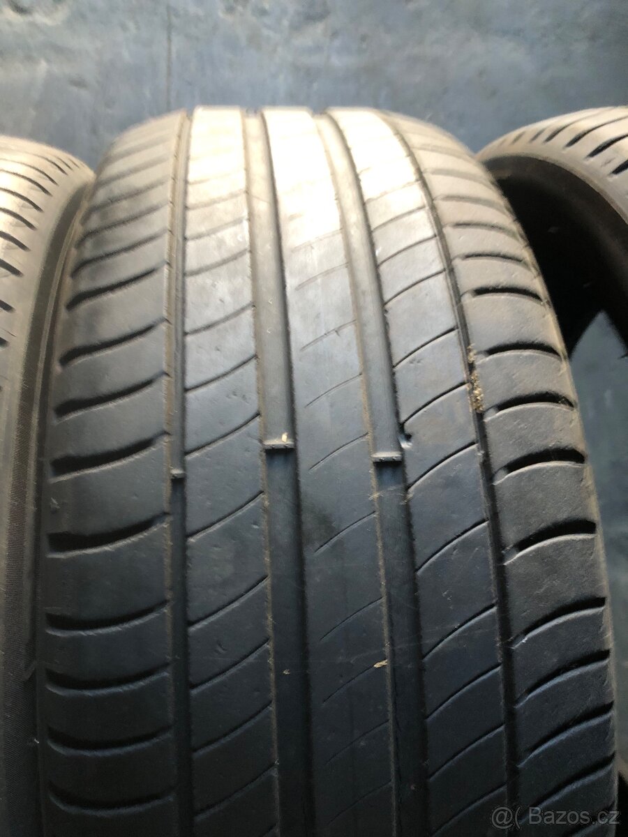 215/50/18 prodám sadu letních pneu - 3
