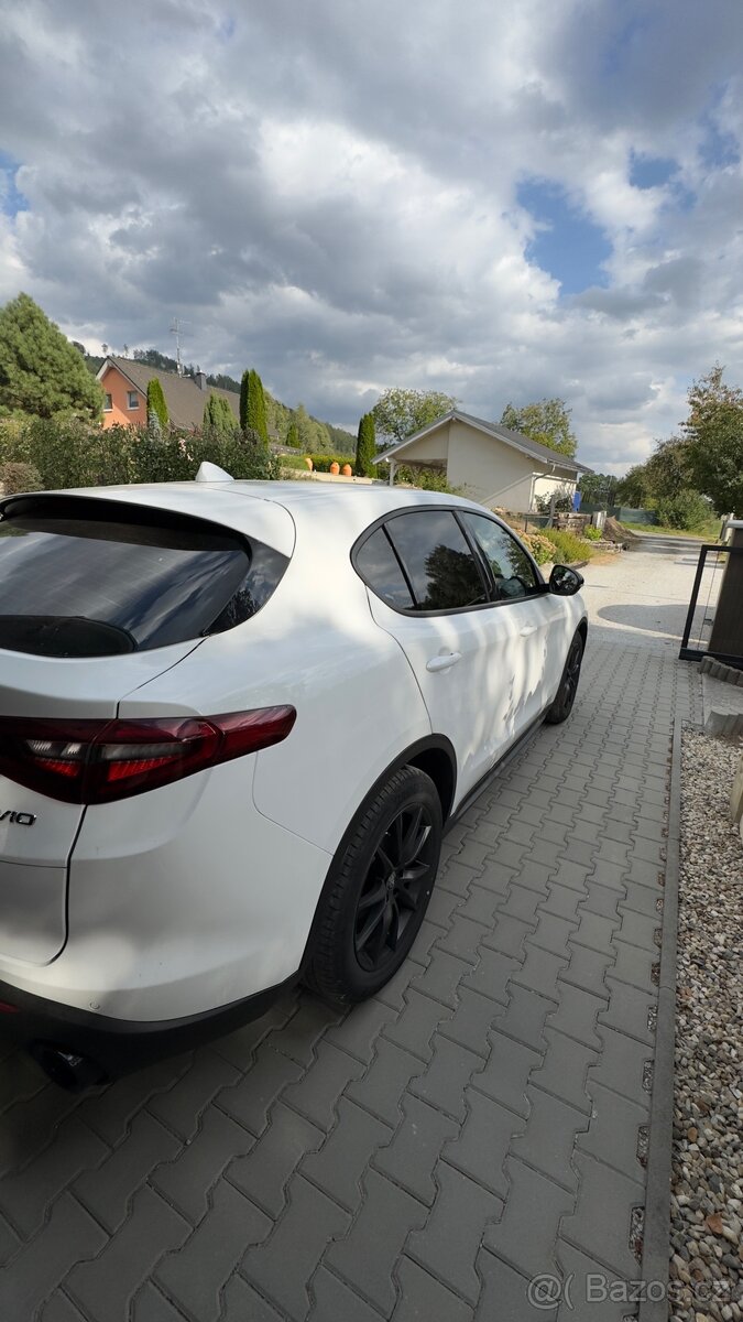 Prodám nebo vyměním – Alfa Romeo Stelvio 2.2 JTD 110 kW - 3