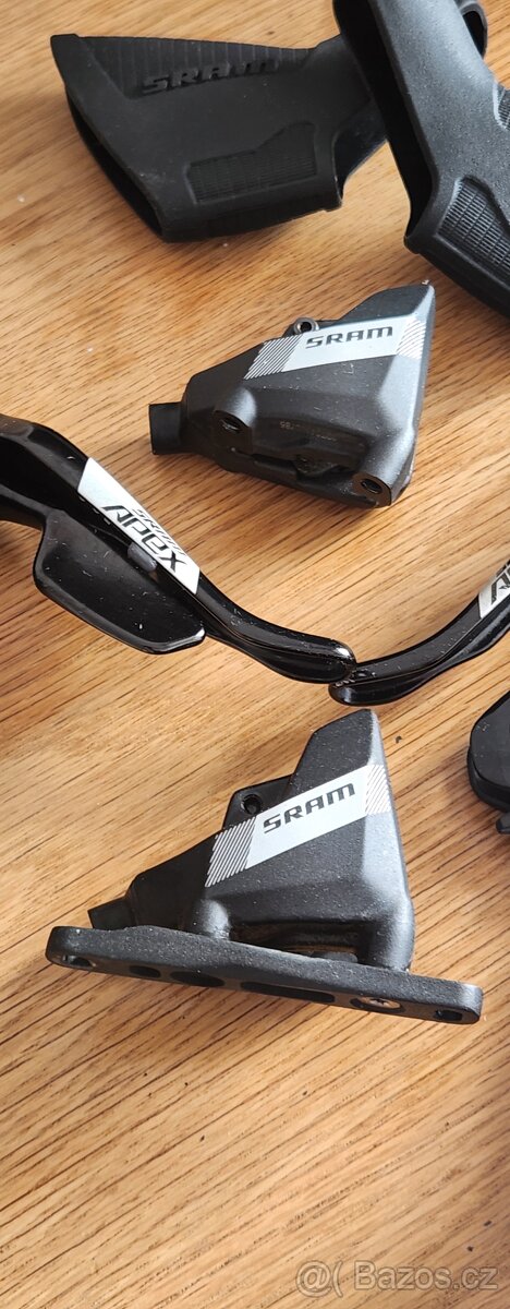 SRAM APEX - 3