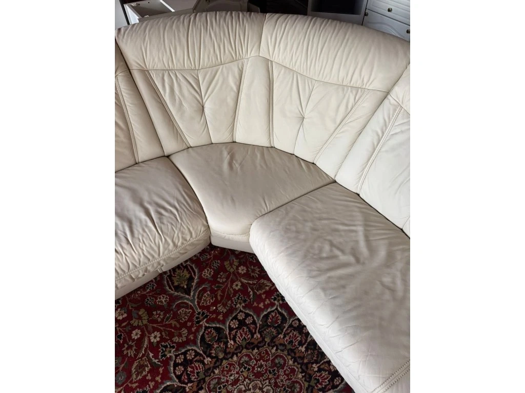 Světlá kožená sedačka do Účka,4979 - 3