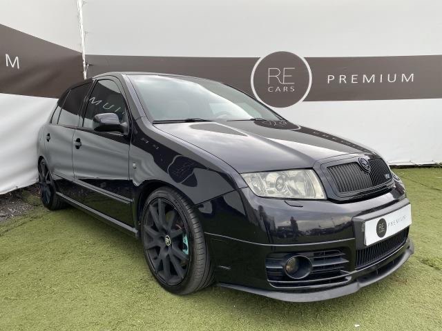 Sháním Seat Leon, VW Golf 4, Škoda Fabia RS, BMW E46 330D - 3