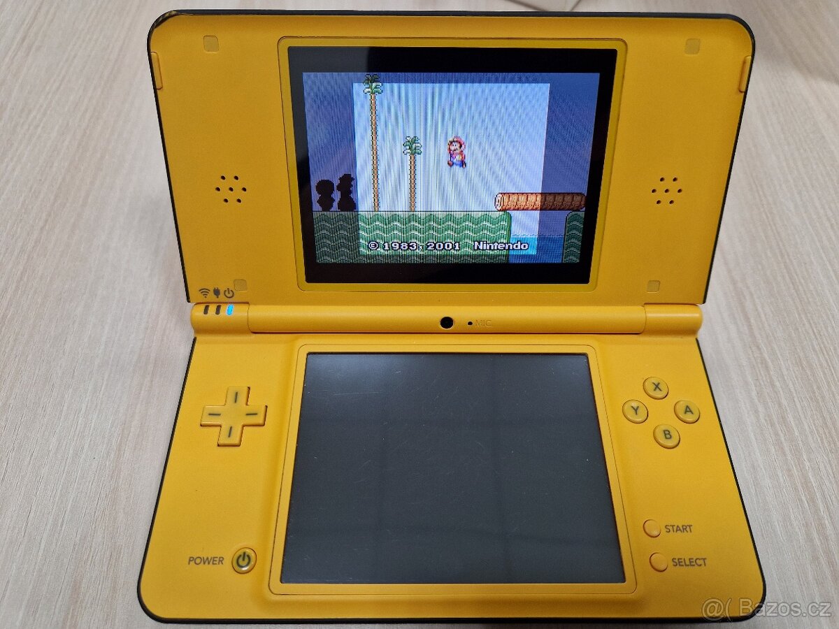 NINTENDTO DSi XL v top stavu ,nová baterie plno her - 3