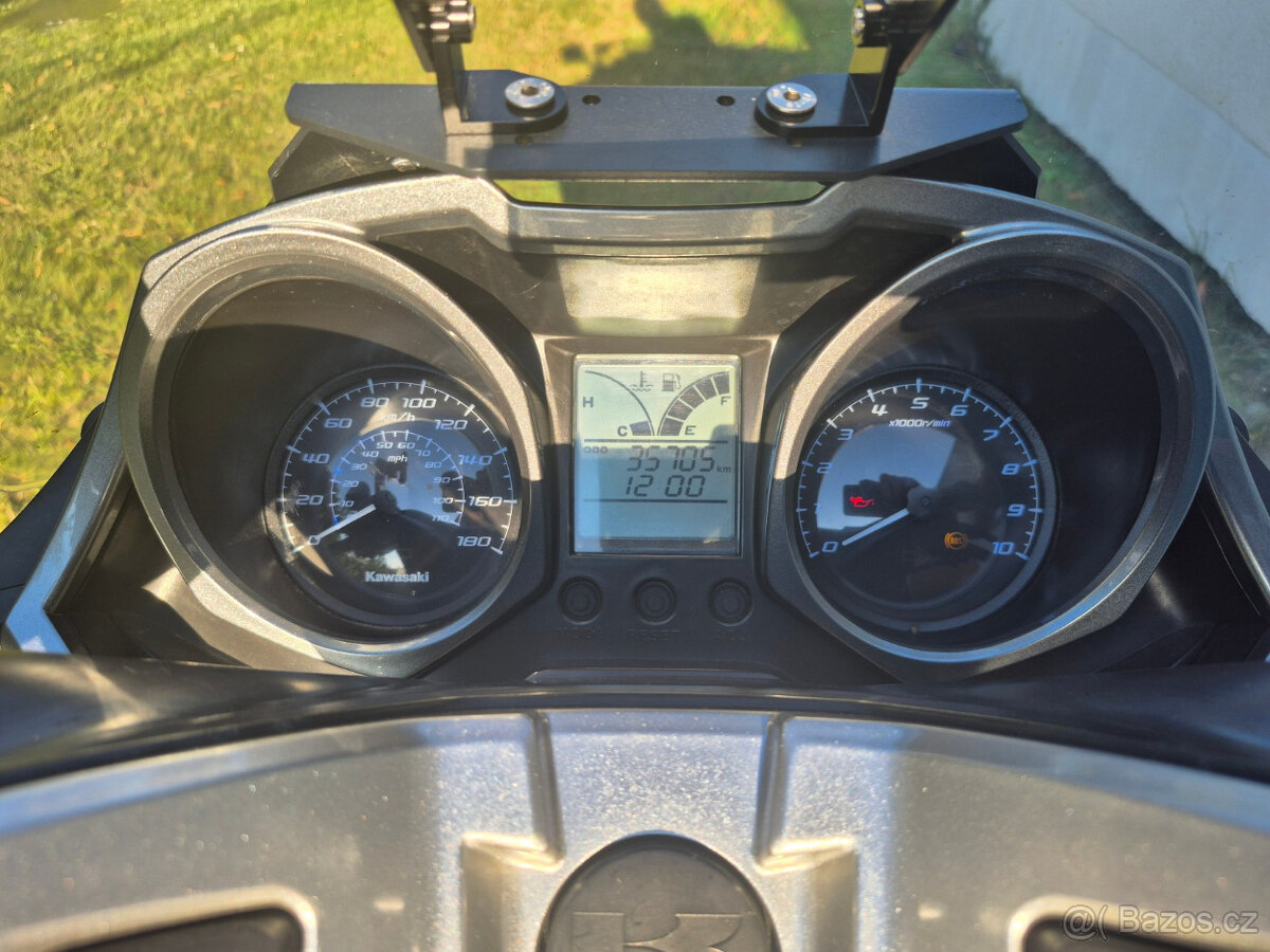 Kawasaki J300 (ABS) - 3