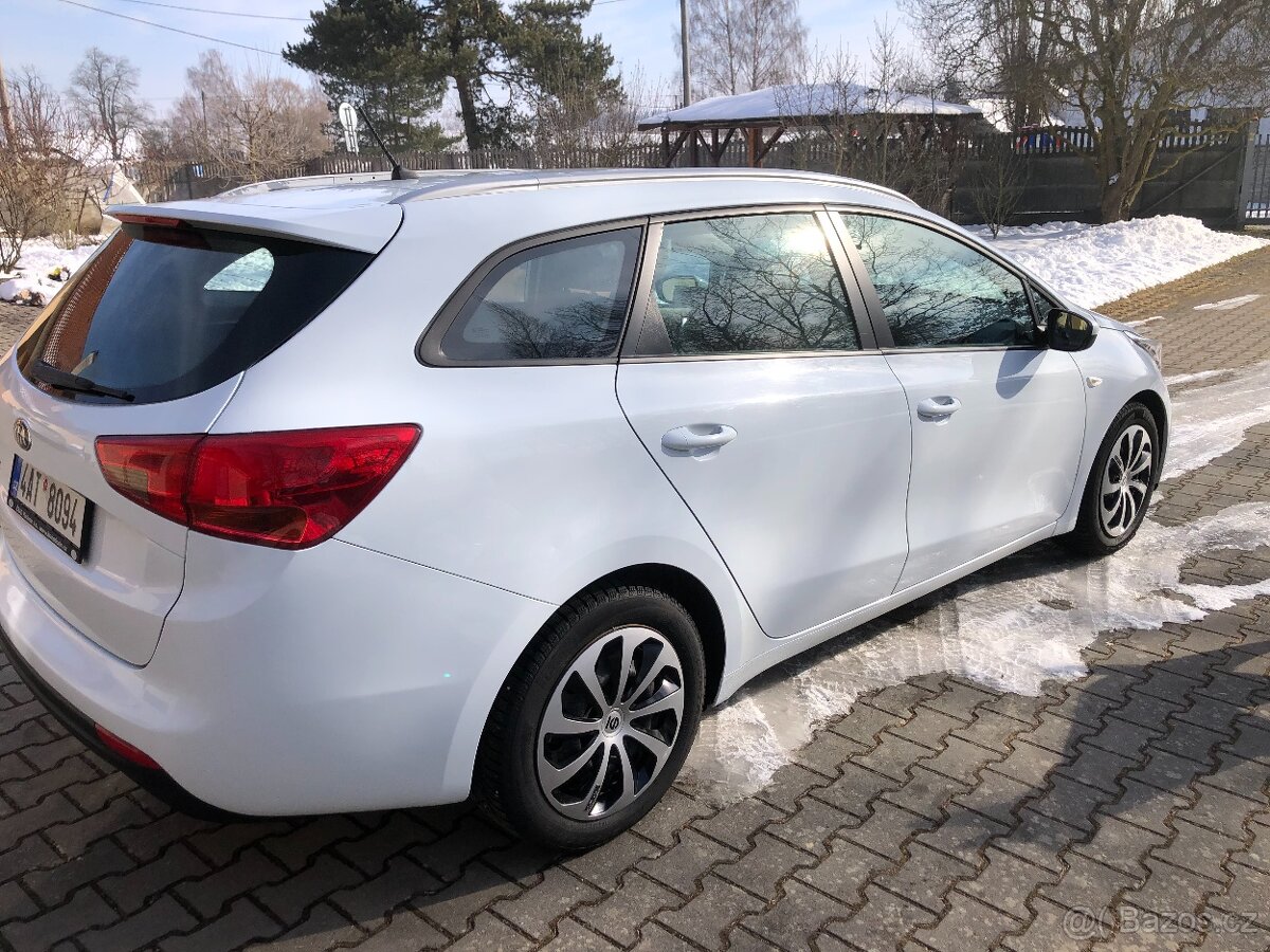 Kia Ceed 1.4 combi 73 kw - 3