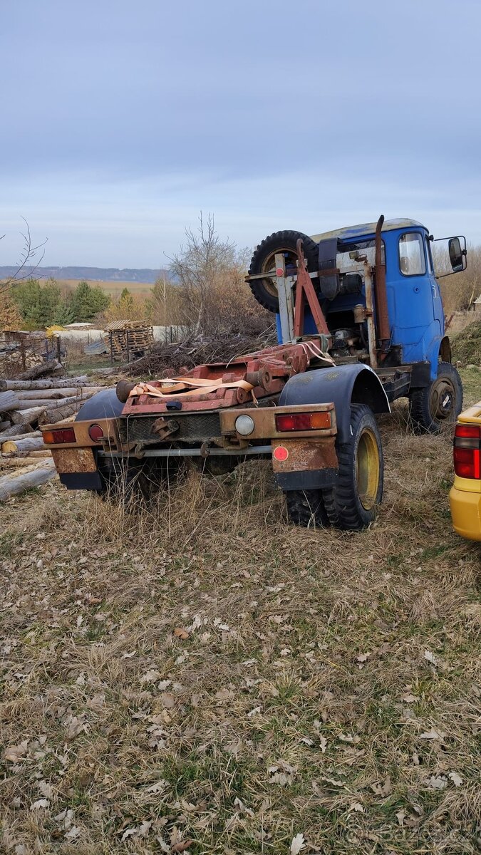 Avia 4x4 VOP Přelouč nosič kontejneru - 3