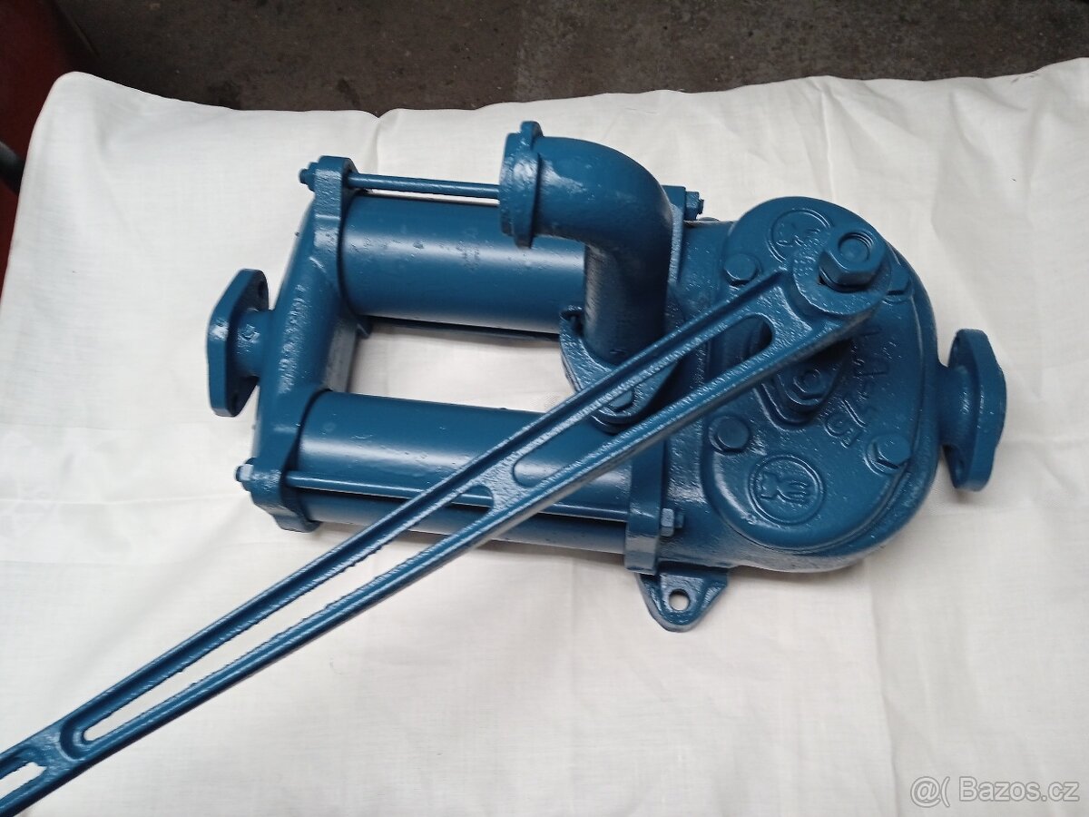 Ruční čerpadlo - 3