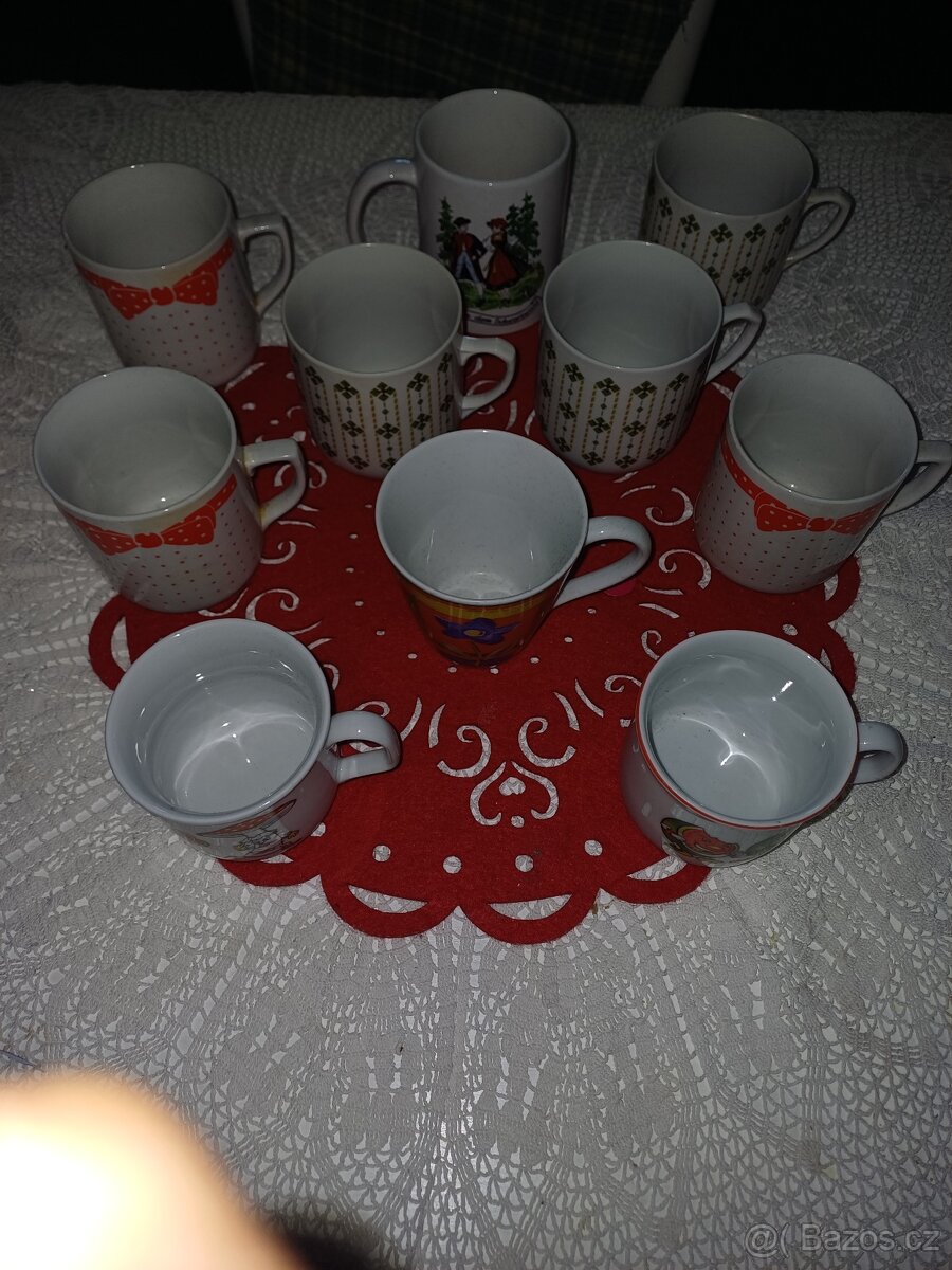 Retro porcelánové hrnky značené - 3