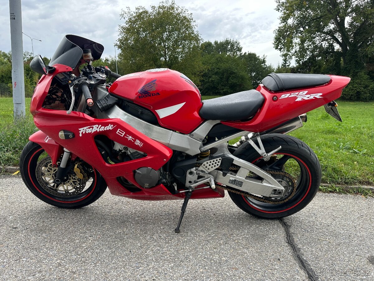 Honda CBR 929 Fireblade - 3