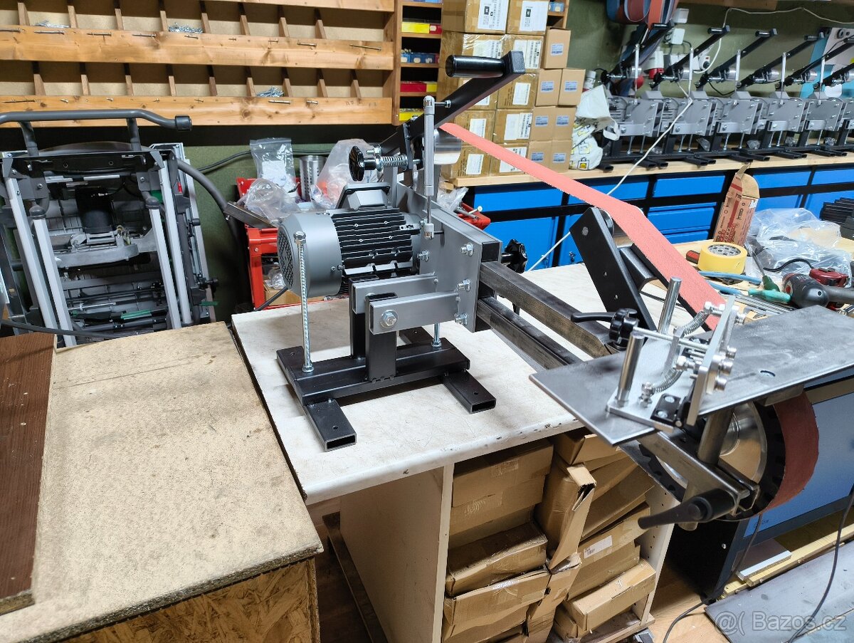 Pásová bruska pro pás 50X2000mm 220v - 3