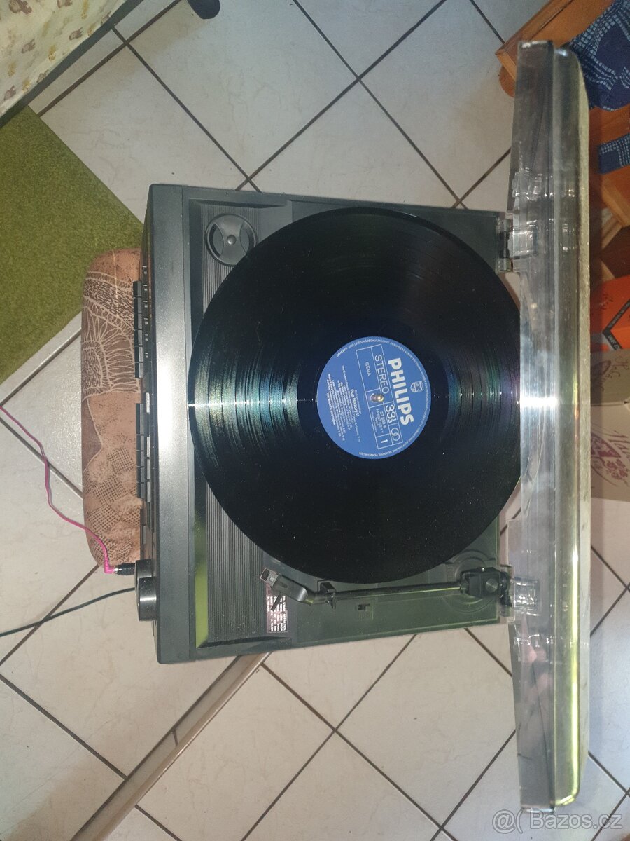 HiFi věž Universum digital - 3