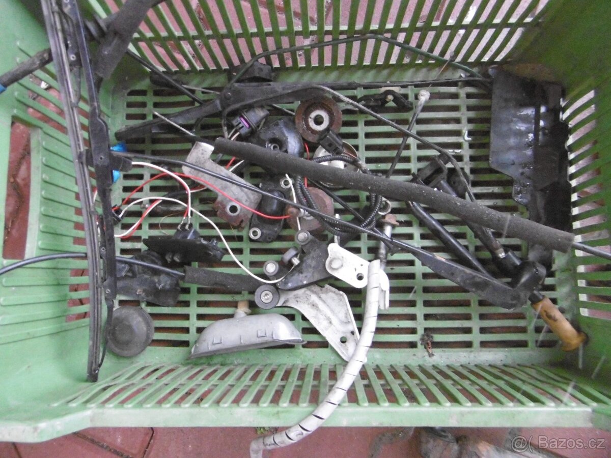 Renault Kangoo soubor dílů - 3