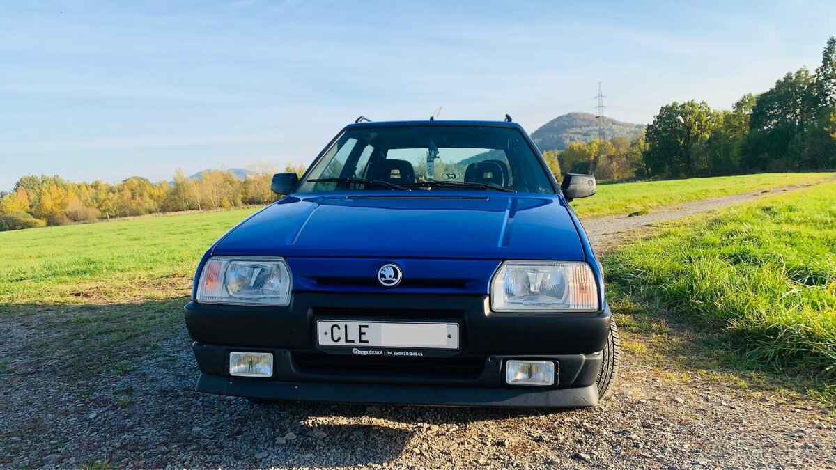 Škoda Favorit GLX. 1. majitel, najeto 33 000km , plná výbava - 3