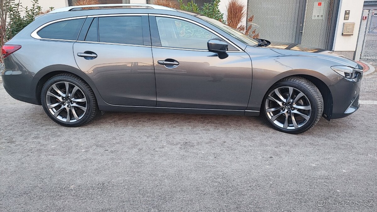Mazda 6 2.5 i 141kw Skyactive , serviska - 3