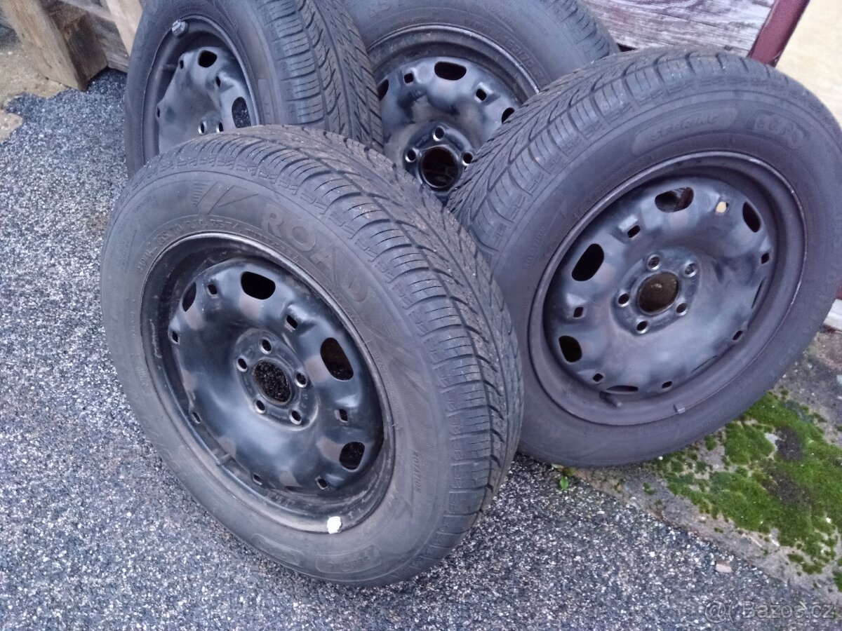 Prodám 4x letní pneu Sebring 165/70 R14 85T - 3