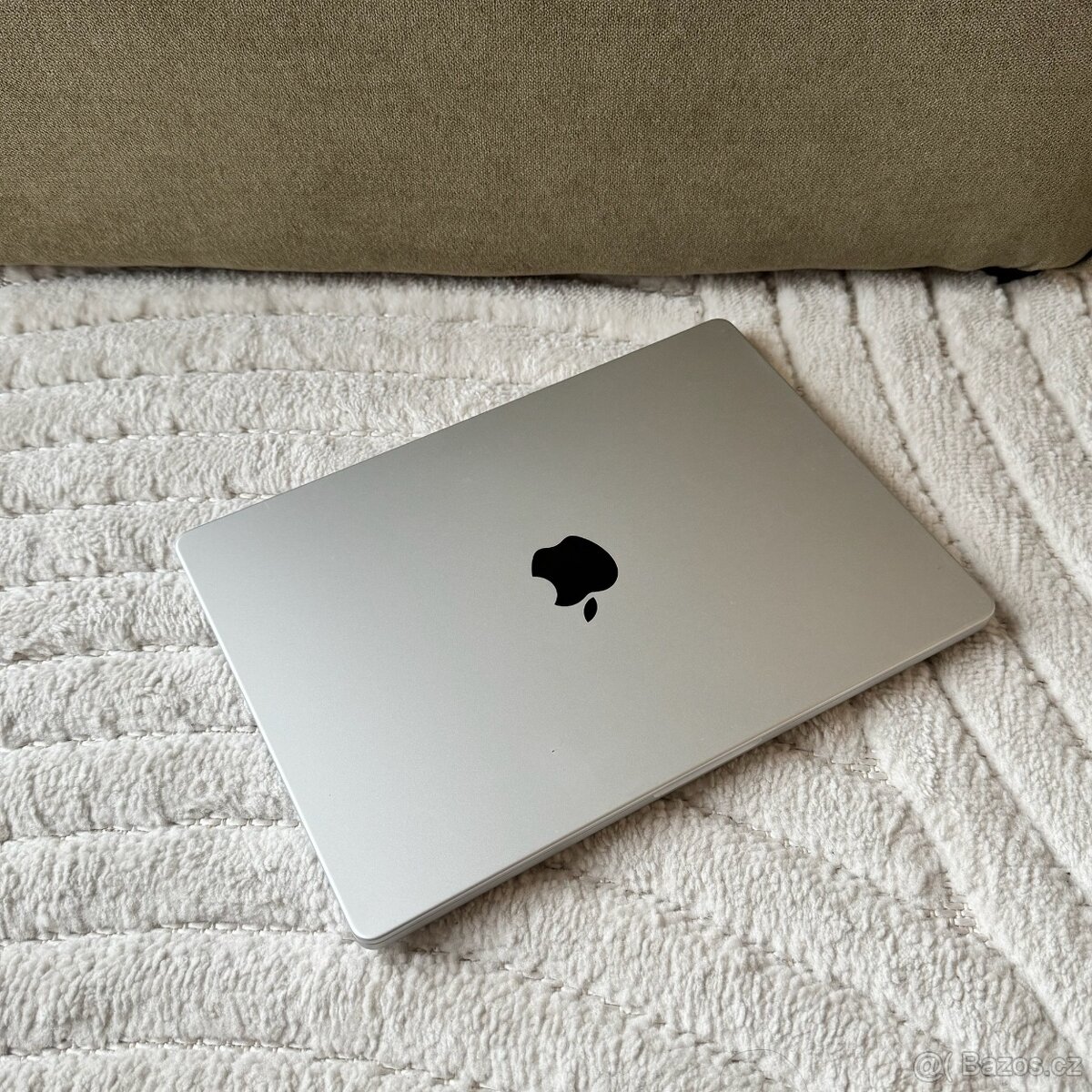 ZÁNOVNÍ APPLE MACBOOK PRO 14” M3/512GB/8GB/BATERIE 100% - 3