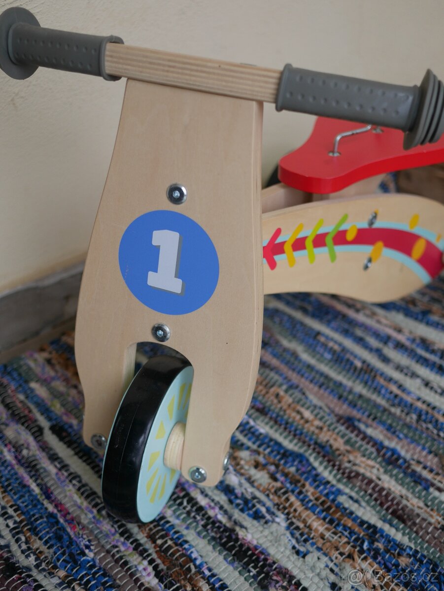 Dřevěné odrážedlo. - 3