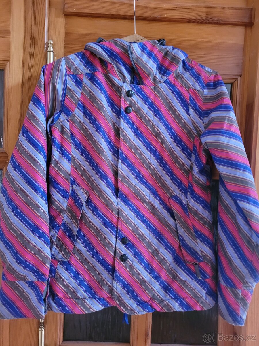 Prodám kvalitní značkové bundy - 3