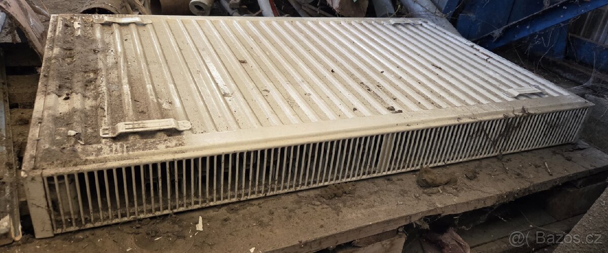 Deskové radiátory - 3