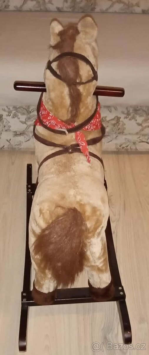 Houpací 🐴🐎 kůň - 3