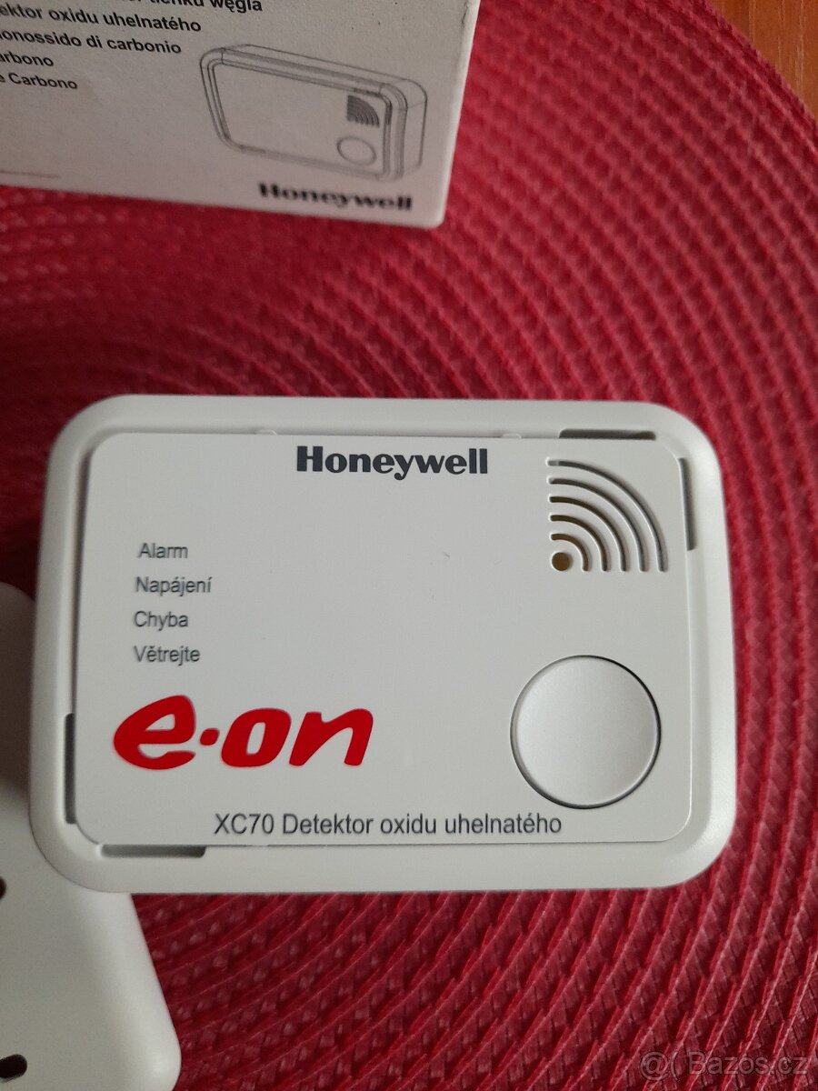 novy,nepouzity detektor CO HONEYWELL - 3