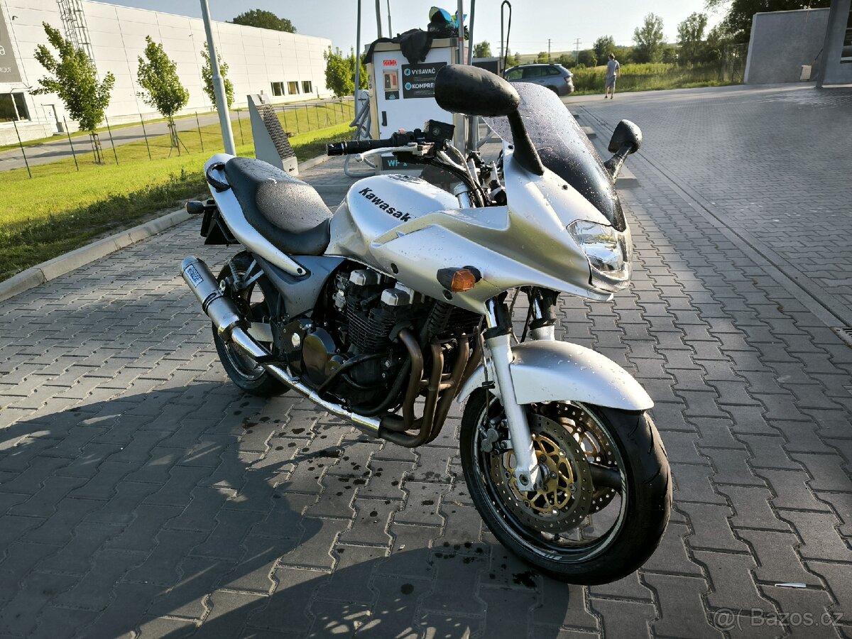 Prodám Kawasaki ZR7S - 3
