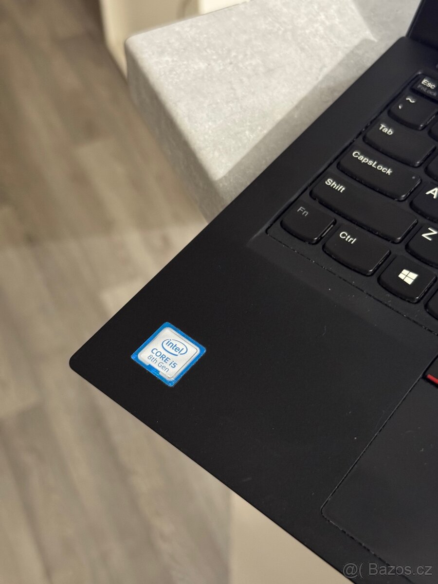 Lenovo ThinkPad X280 - 3