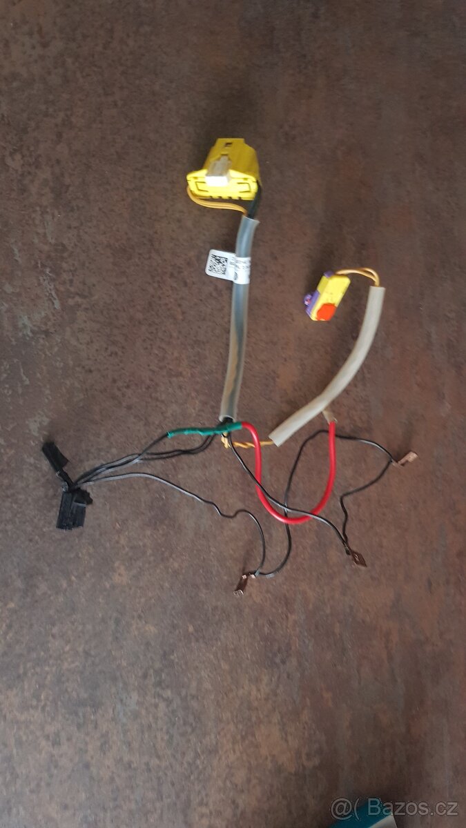 Multifunkční podvolantový kroužek - 3