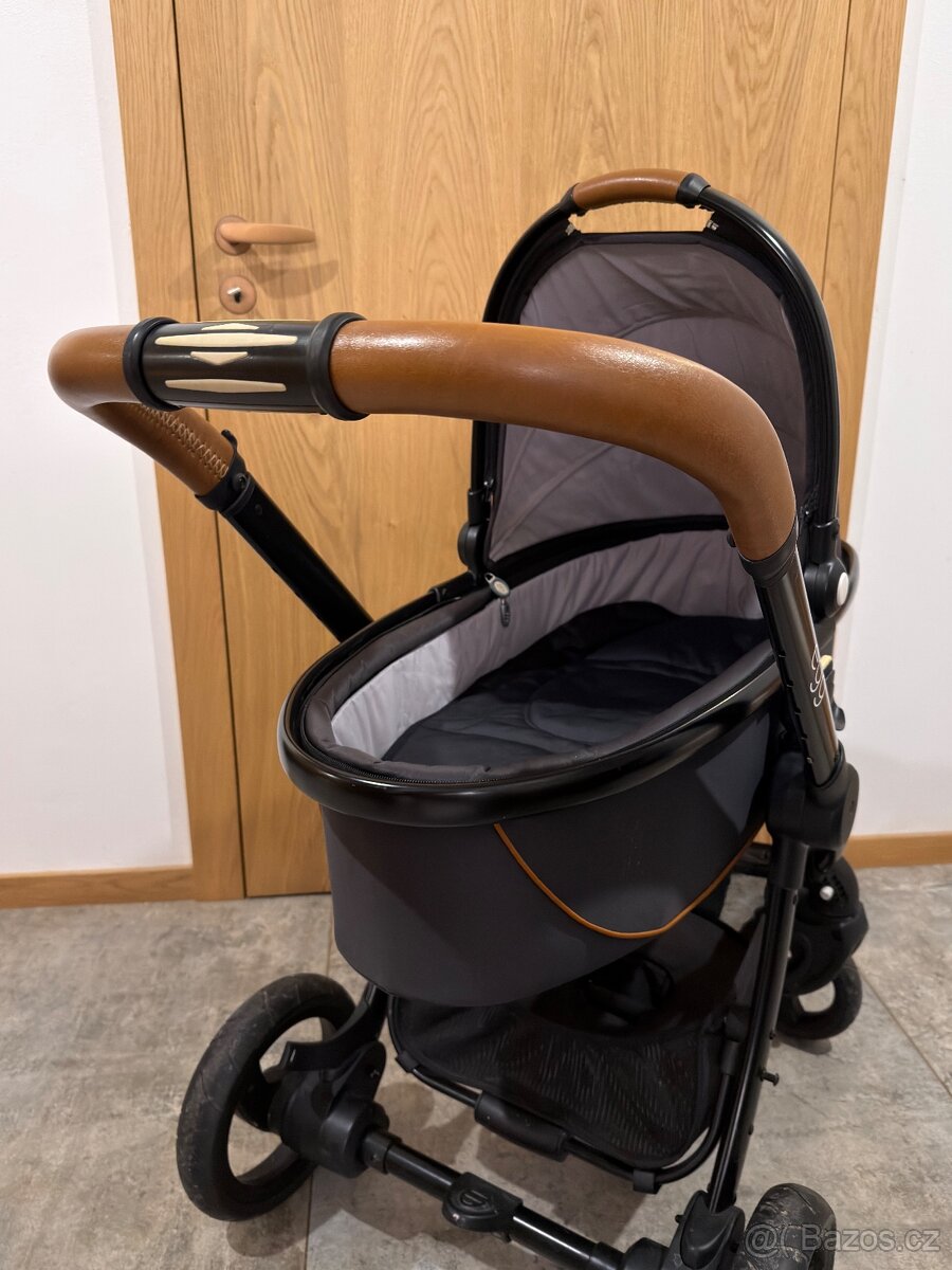 Luxusní hluboký kočárek EGG - 3