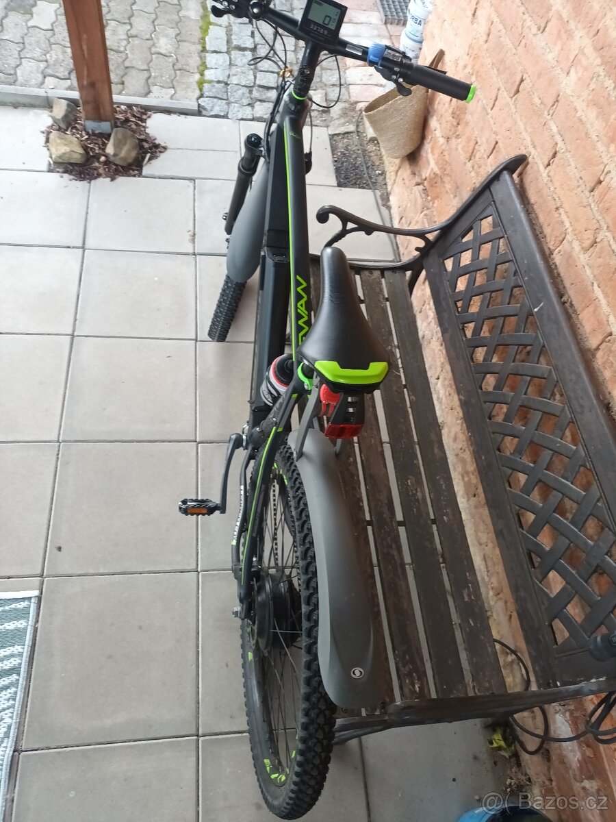 Elektrokolo Leader Fox Swan 29 - 3