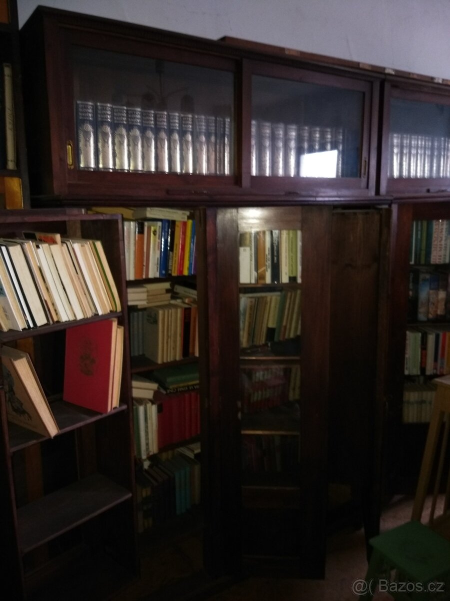 Knihovny starožitné zámecké - 3
