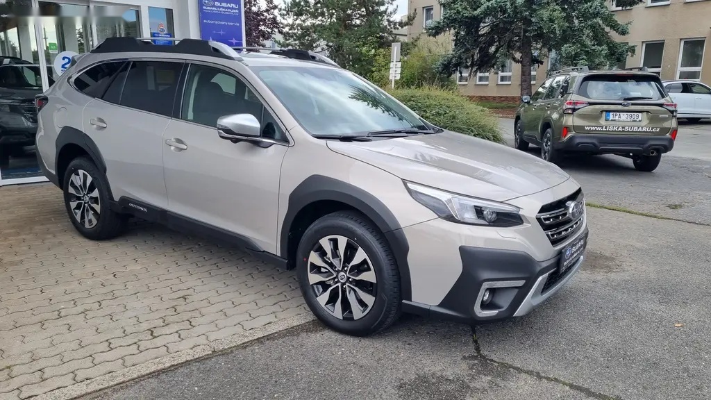 Subaru Outback, 2,5CVT Touring + Harman K. - 3
